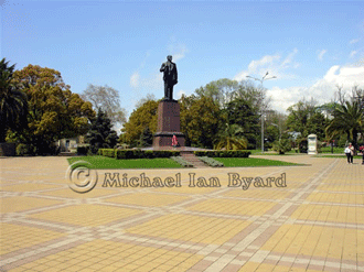 Statue of Lenin